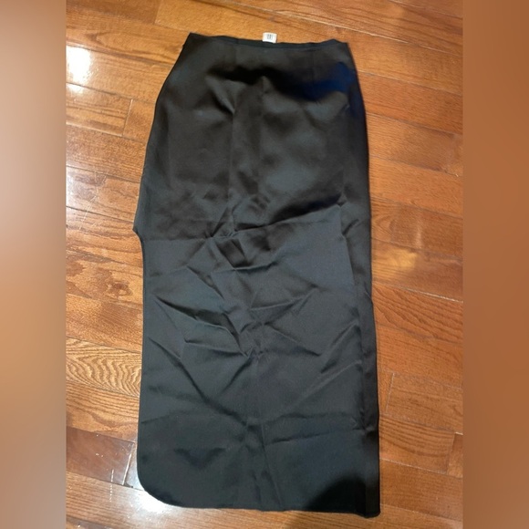 New! By Malene Birger Wick Midi Satin Skirt 🖤 size 6 NWOT! - Picture 12 of 16
